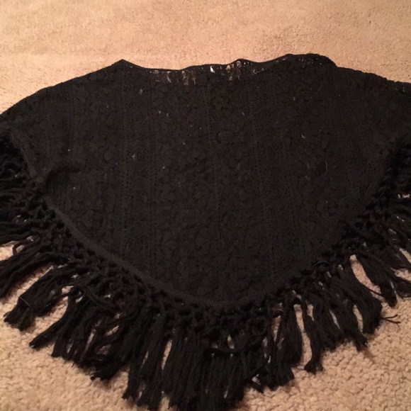 Vivid Importer Poncho Size Medium - Picture 4 of 5